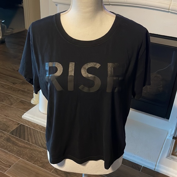 Athleta RISE Crop Tee - Picture 5 of 8